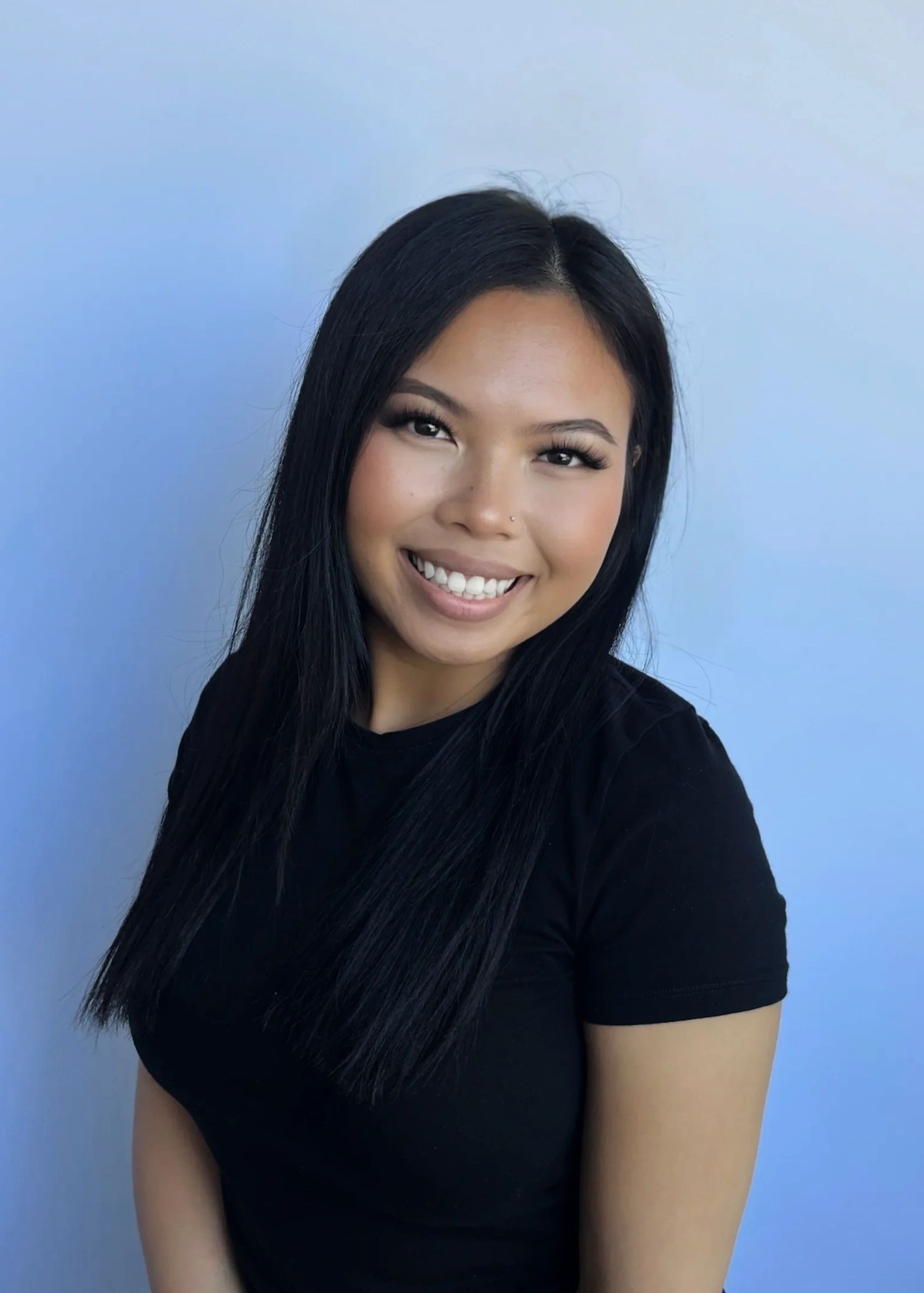 Makayla Siharath, Level 3 Stylist